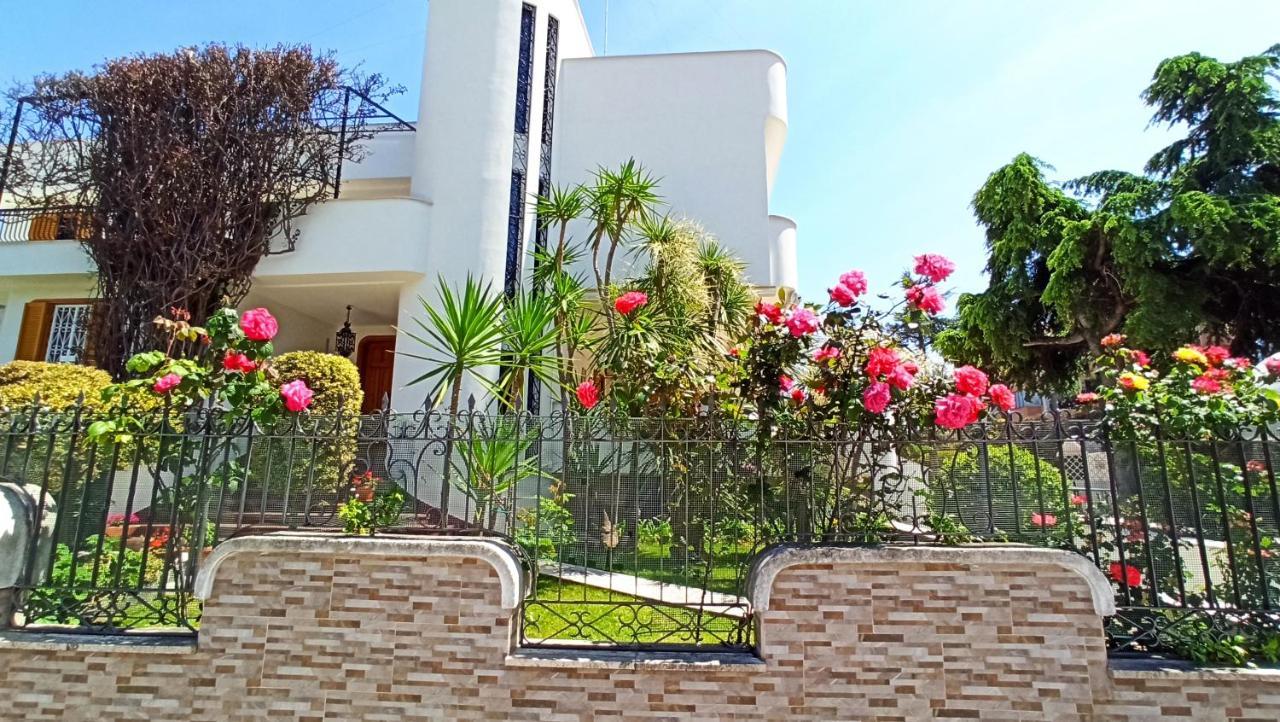 Villa Mary - Apartments Trani Exterior foto